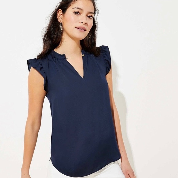 🎉HP🎉 Loft Ruffle Split Neck Top - Picture 1 of 7